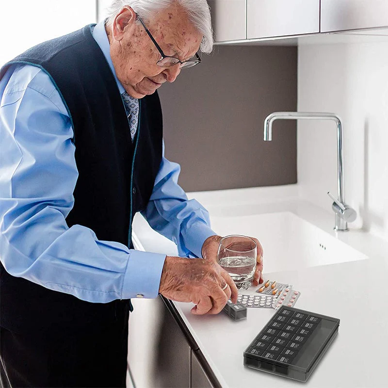 28-Compartment Large-Capacity Portable Pill Organizer - Image 3