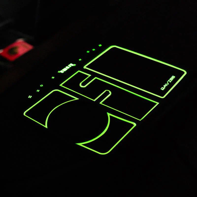 4-in-1 Off-Non-Slip Phone Pad for Car - Image 7
