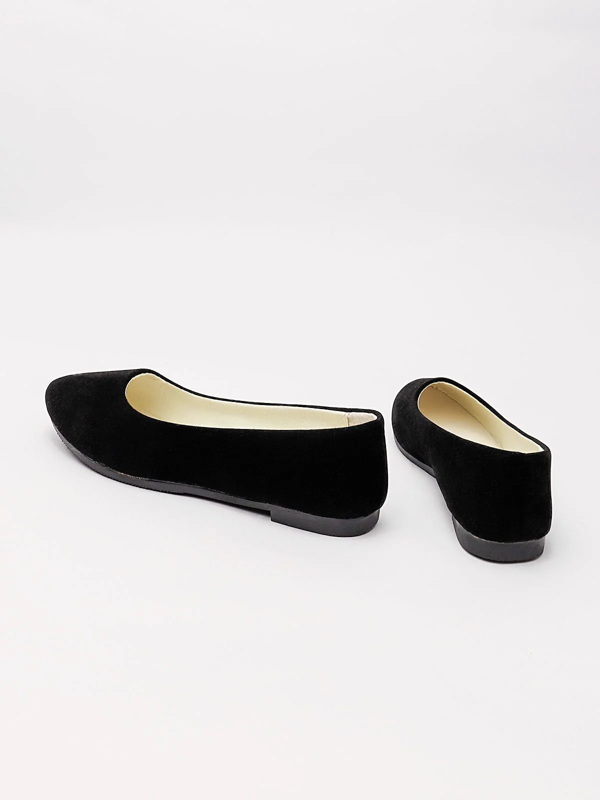 Big Size Suede Candy Color Pure Color Pointed Toe Light Slip On Flat Loafers - Image 18
