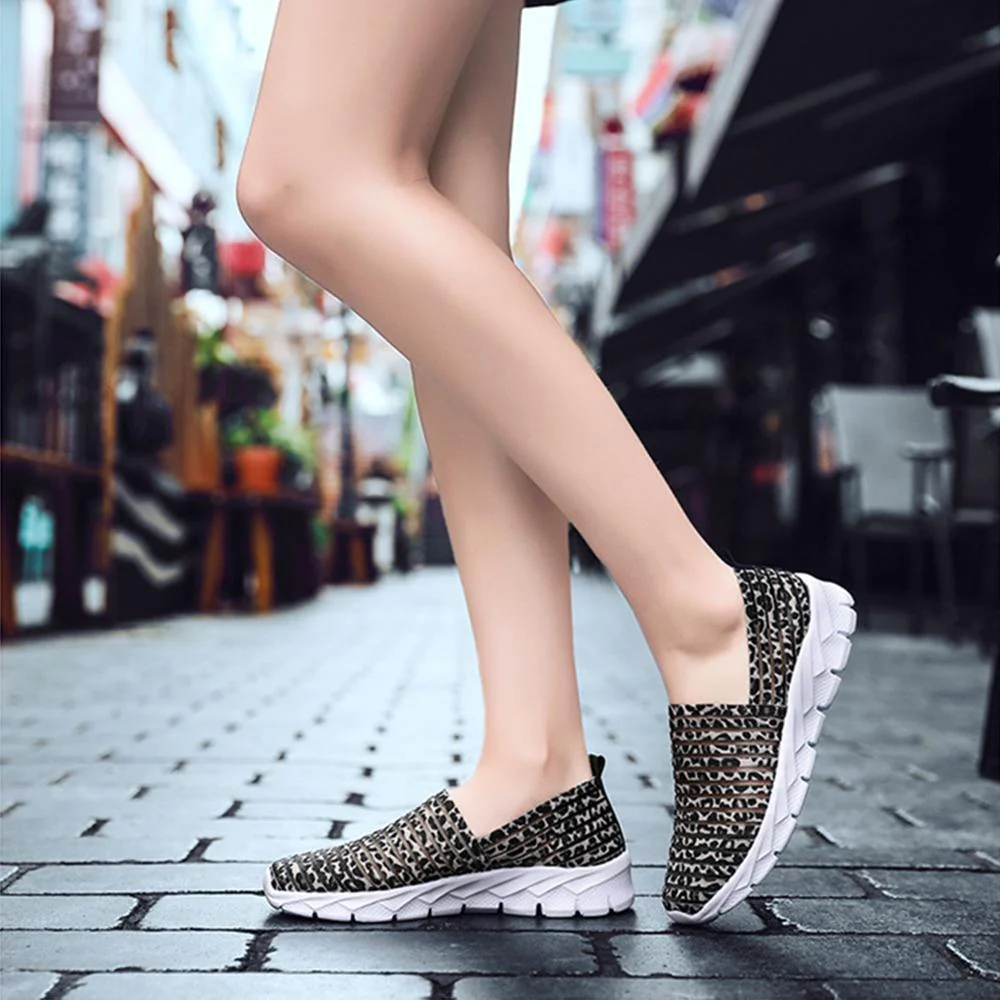 Breathable Hollow Mesh Sneakers - Image 3