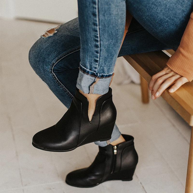 Casual Wedged Boots - Image 4