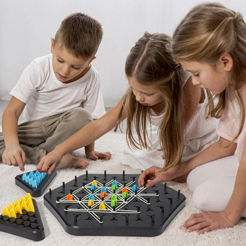 Chain Triangle Chess Game, 2 to 4 Players - Image 2
