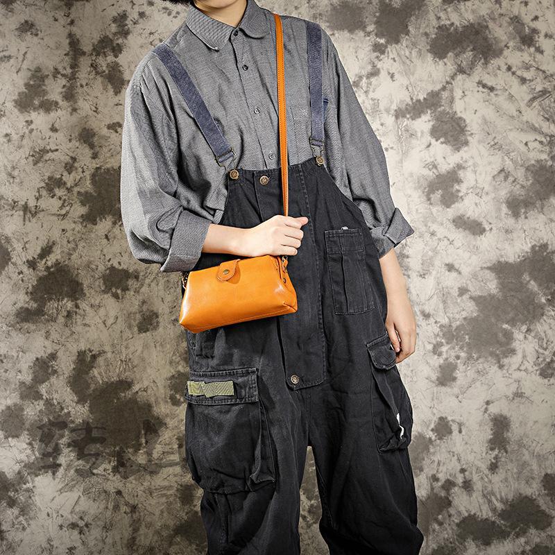 Lady's Retro Handmade Bag - Image 2