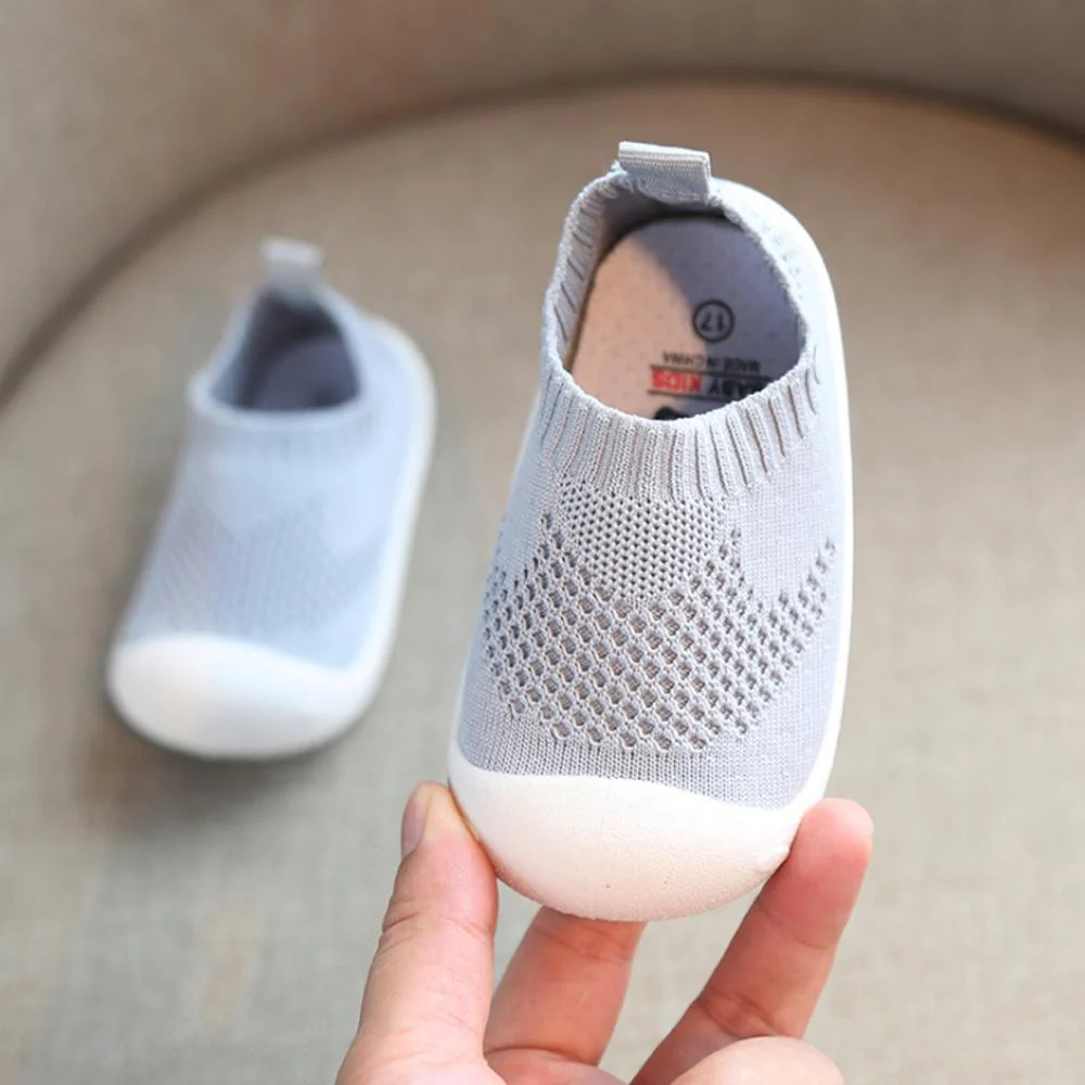 Mesh Sneaker for kids - Image 4
