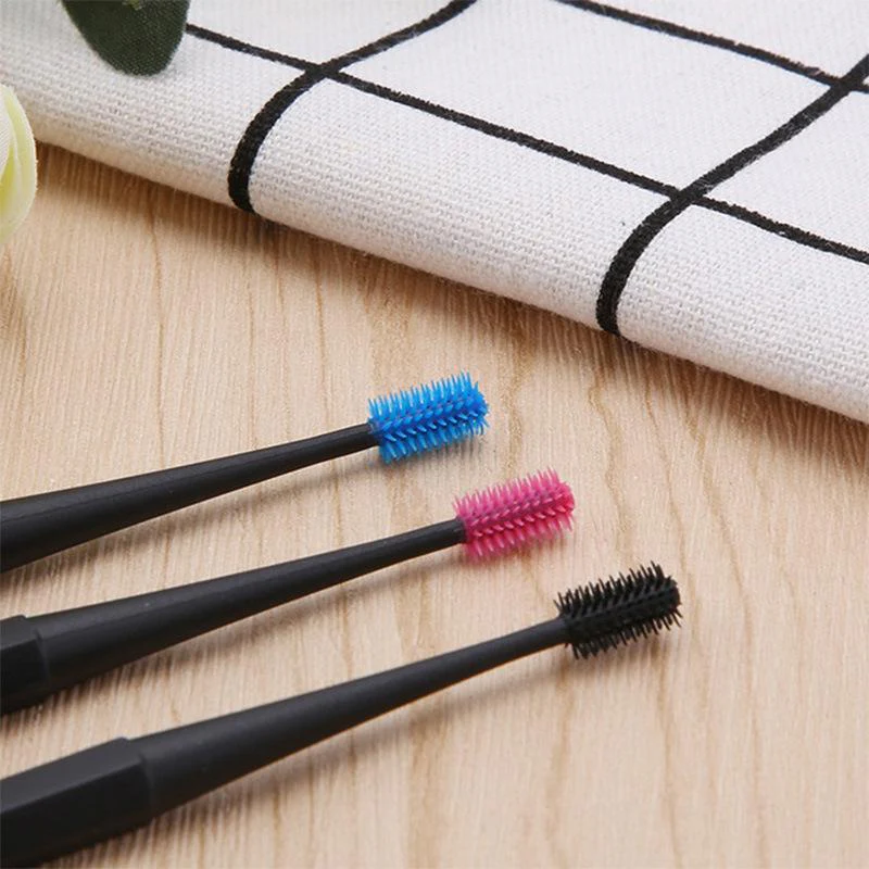 Micro-Bristle Reusable Ear Cleaner - Image 2