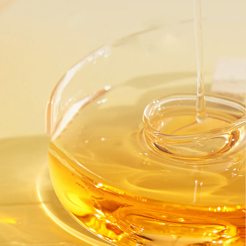 Moisturizing & Strengthening Silky Hair Oil - Image 6