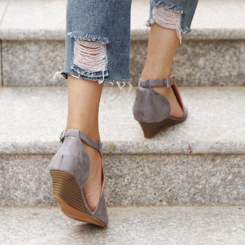 Peep Toe Chic Sandals - Image 11