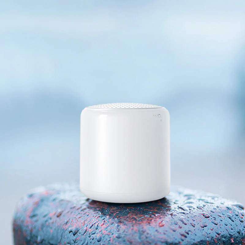 Portable Bluetooth Speaker in Macaroon Color - Image 10