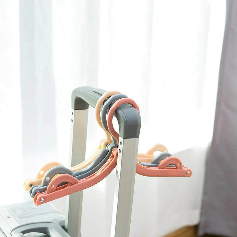 Portable Travel Hangers - Image 5