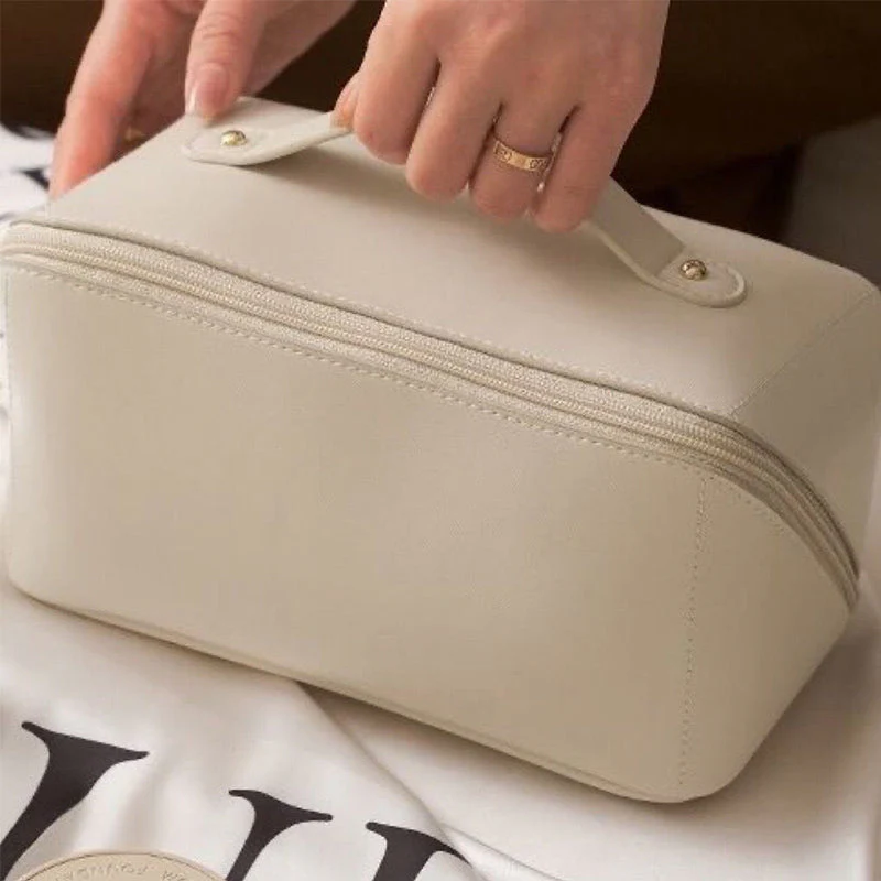 PU Portable Travel Cosmetic Storage Bag - Image 4