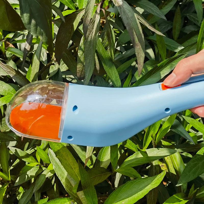 Quick-Release Insect Catching Tool - Image 8