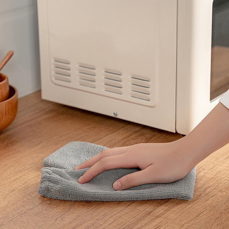 Retractable Microfiber Dust Brush Mop - Image 13