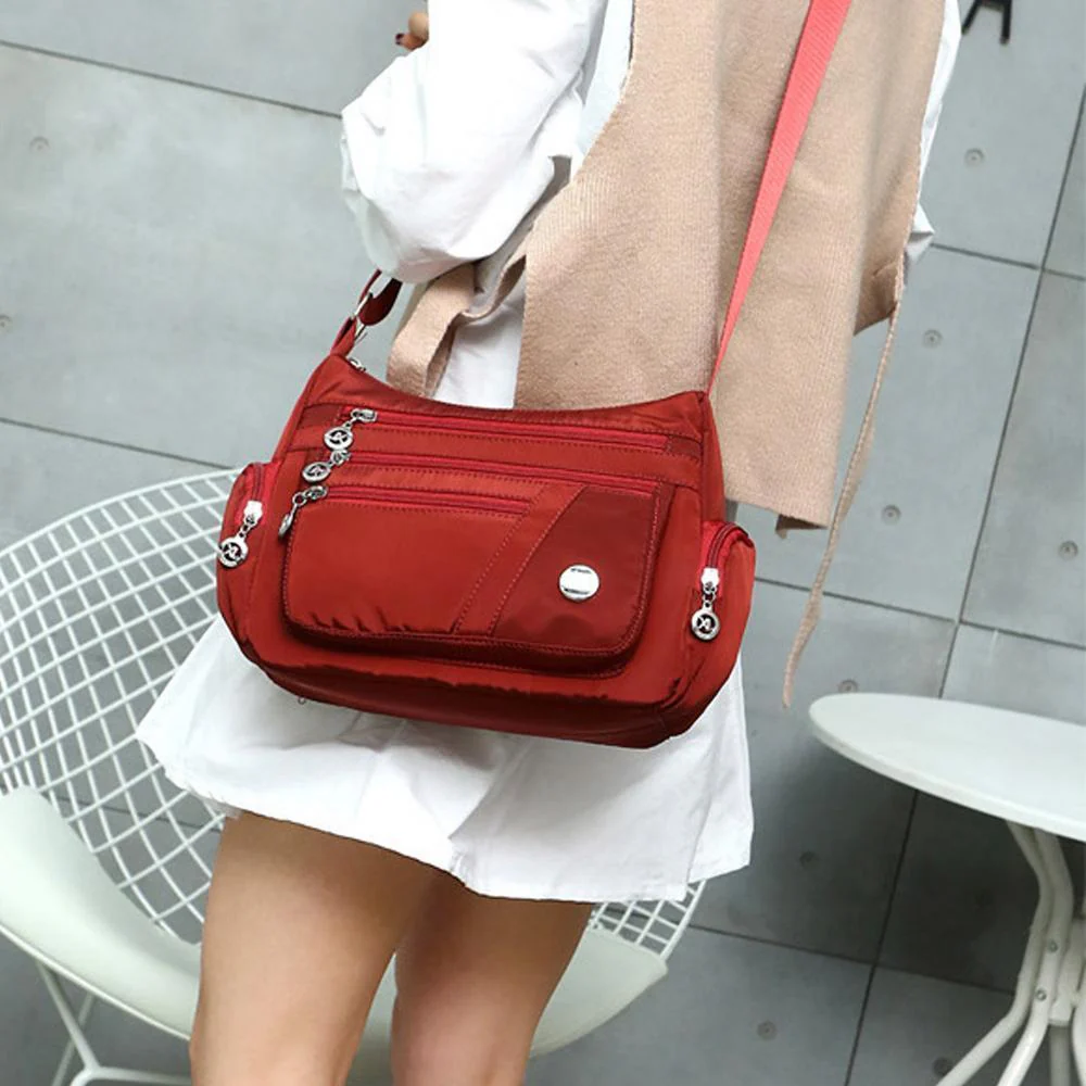 Waterproof ladies bag - Image 11