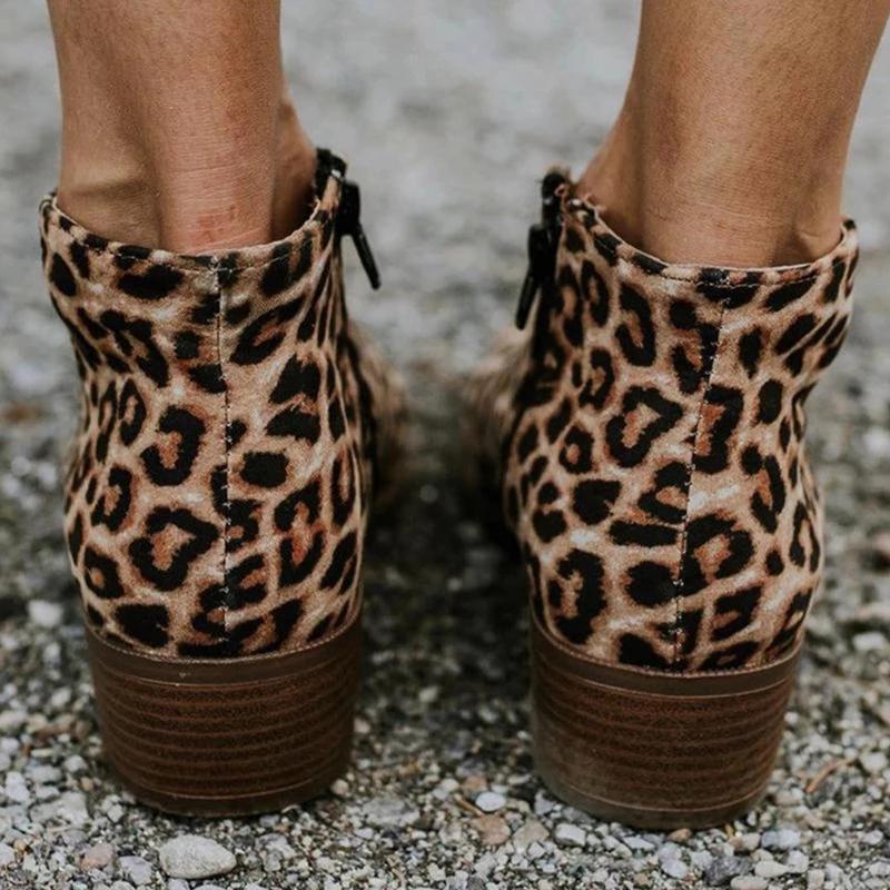 Women Fashion Zipper Booties - Image 4