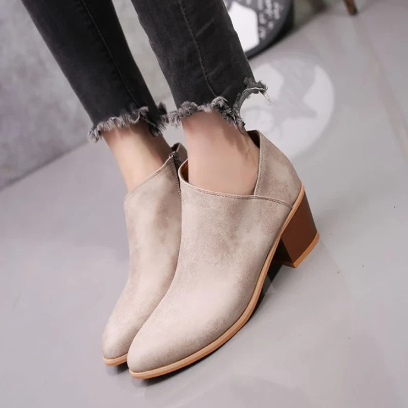 Women Retro High Heel Ankle Boots - Image 9