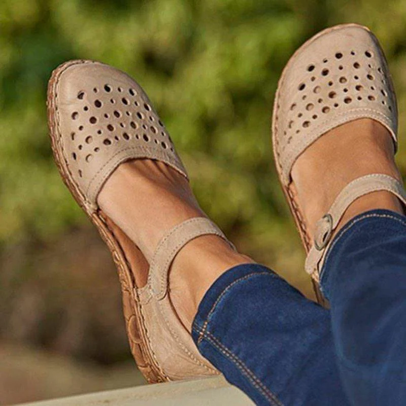 Women Round Toe Hollow-out Summer Sandals - Image 5