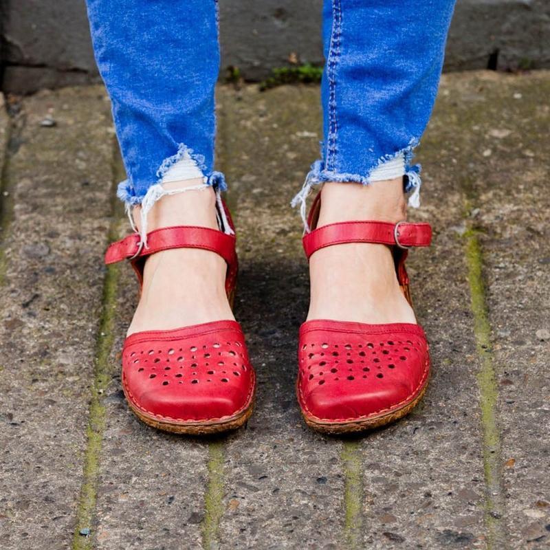 Women Round Toe Hollow-out Summer Sandals - Image 7