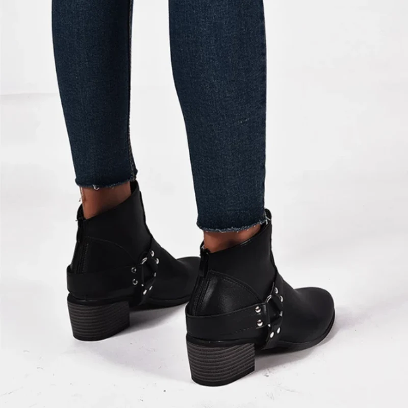 Women Round Toe Med Vintage Short Boots - Image 3